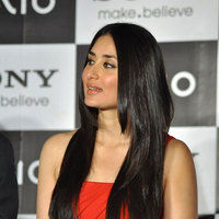 Kareena launches Sony Vaio laptops pictures | Picture 45832